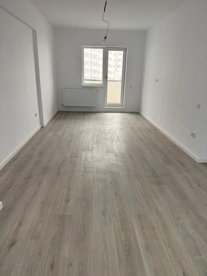 Apartament cu 2 camere semidecomandat în Domnești