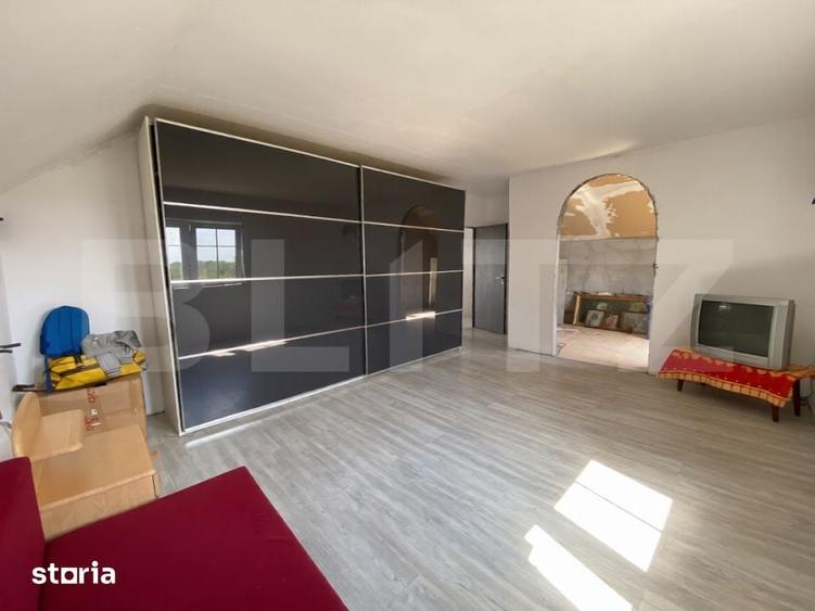 Casă cu 4 camere cu Teren 1275 Mp în Orțișoara