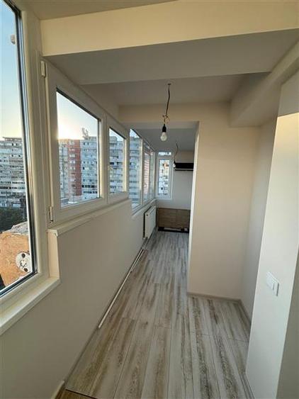 Apartament cu 4 camere decomandat în Mazepa 1