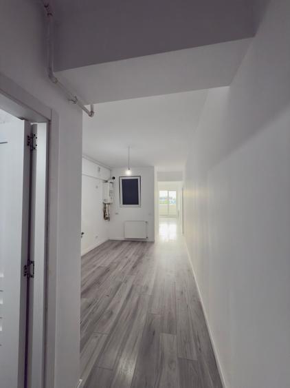 Apartament cu 3 camere în Mihai Bravu