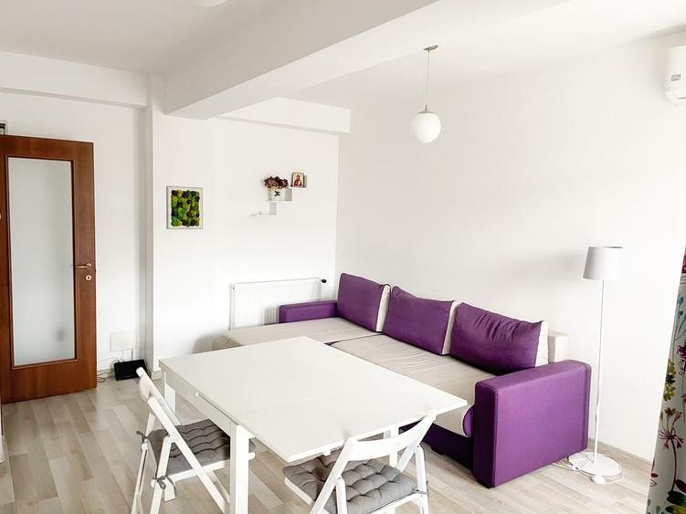 Apartament cu 2 camere decomandat în Galata