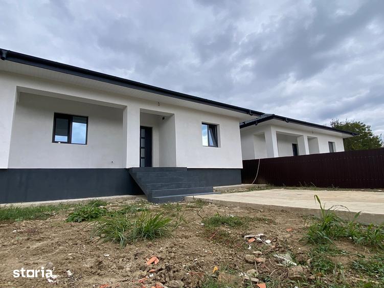 Casă cu 3 camere cu Teren 400 Mp în Central