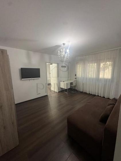 Apartament cu 2 camere semidecomandat în Șagului