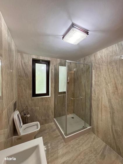 Casă cu 4 camere cu Teren 526 Mp în Central