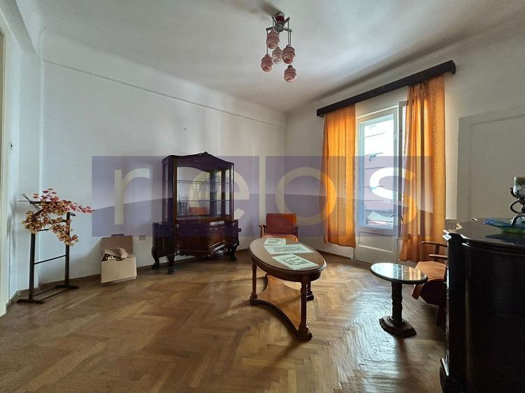 Apartament cu 4 camere circular, mobilat în Universitate