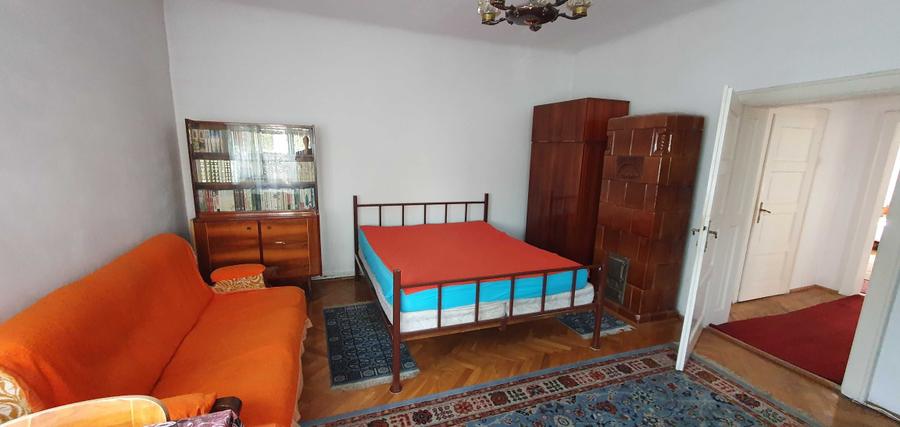 Garsonieră decomandată în Gruia