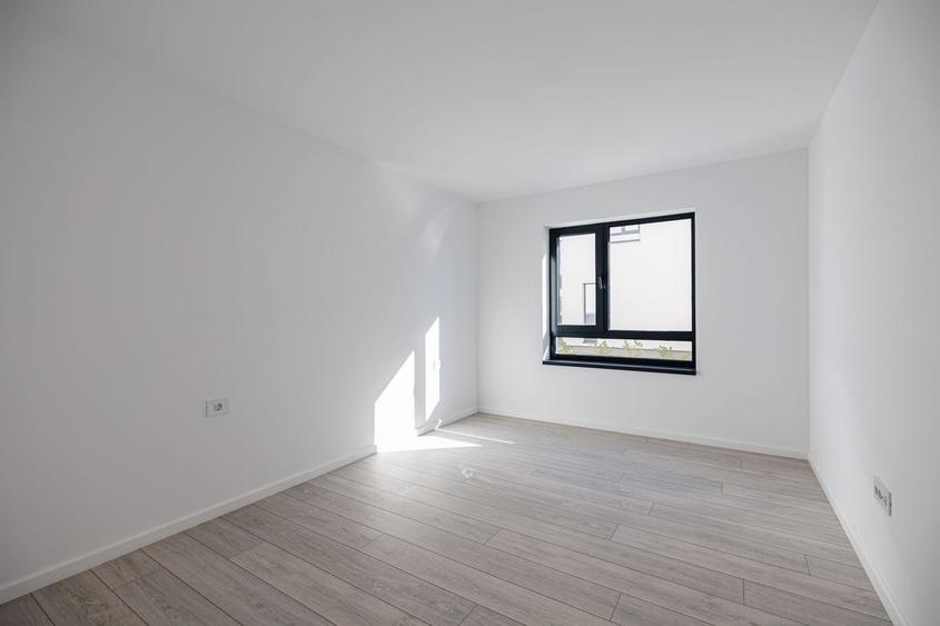 Apartament cu 3 camere decomandat în Braytim