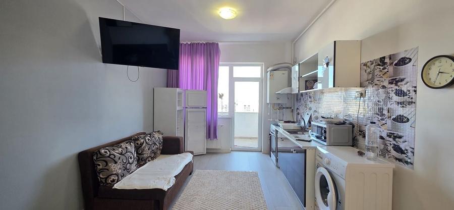 Apartament cu 3 camere decomandat, mobilat în Central