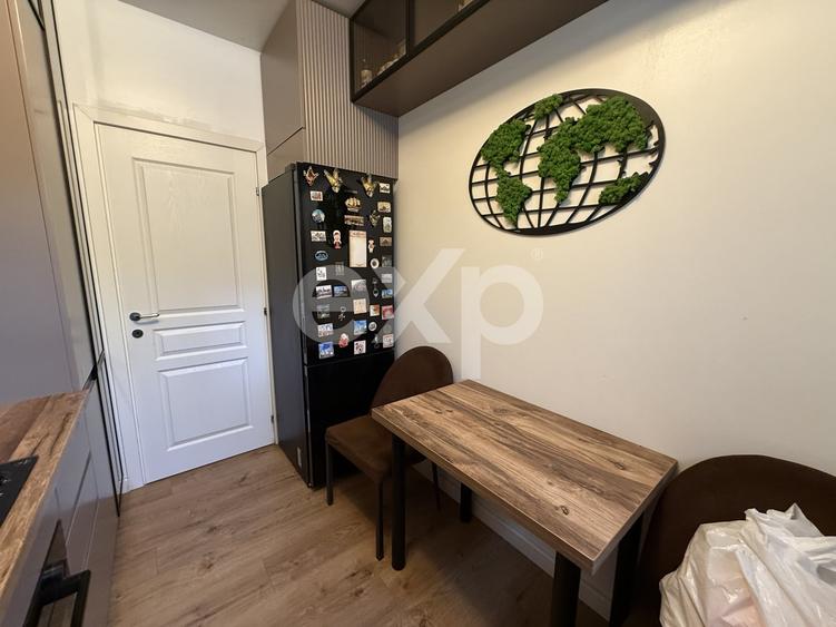 Apartament cu 3 camere decomandat, mobilat în Valea Lupului