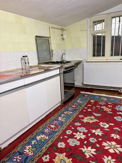 Casă cu 3 camere cu Teren 285 Mp în Stadion
