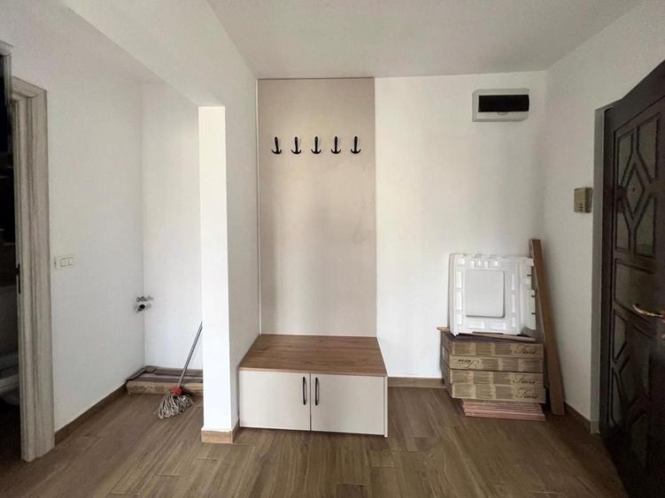 Apartament cu 2 camere decomandat, mobilat în Torontalului