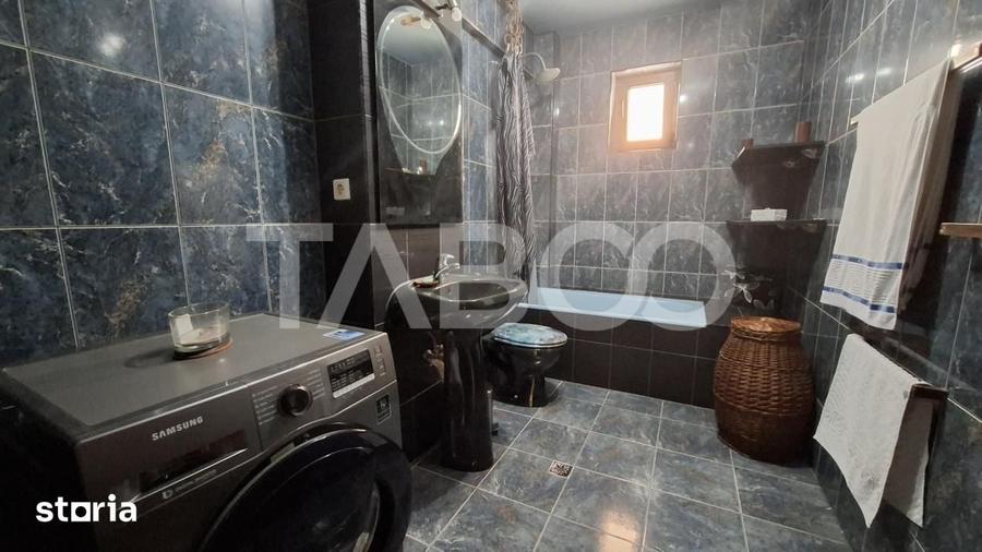 Apartament cu 3 camere decomandat în Turnișor