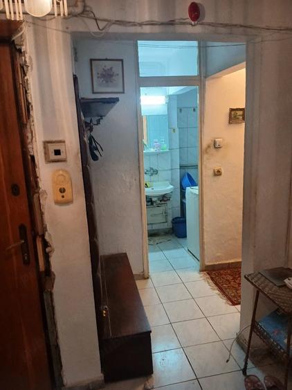 Apartament cu 2 camere decomandat în Poștei - Bucov