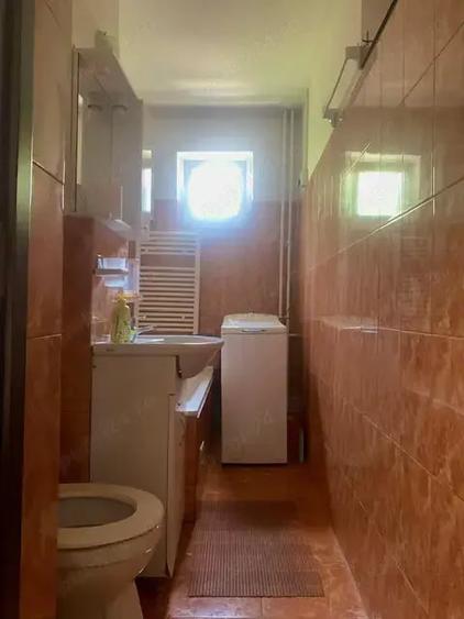 Apartament cu 2 camere semidecomandat în Dacia