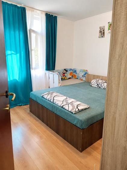 Apartament cu 2 camere decomandat, mobilat în Rovine