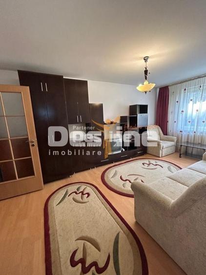 Apartament cu 3 camere circular, mobilat în Drumul Taberei