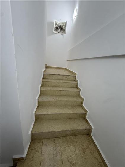 Apartament cu 5 camere decomandat, mobilat în Nord
