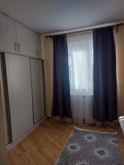 Casă cu 4 camere cu Teren 300 Mp în Marginea