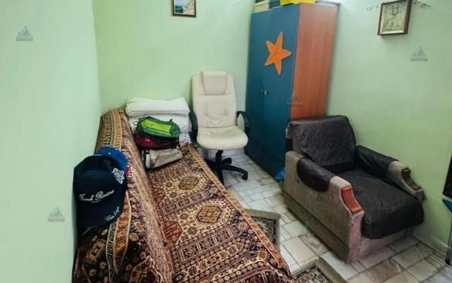 Casă individuală cu 5 camere cu Canalizare în Central