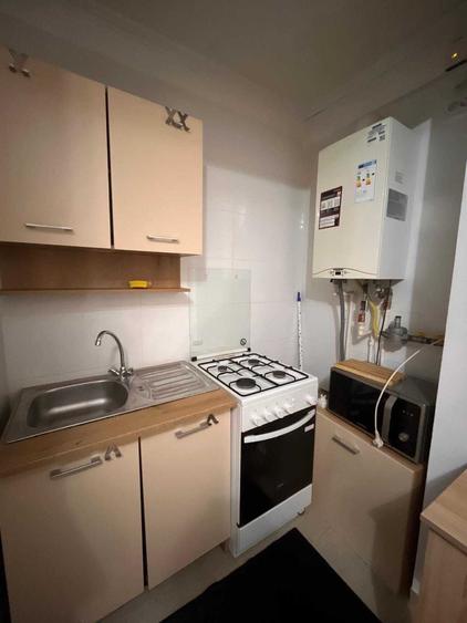 Apartament cu 2 camere semidecomandat în Dobroești