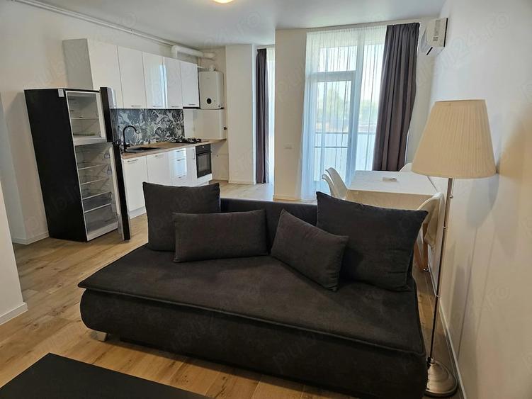 Apartament cu 2 camere decomandat în Torontalului