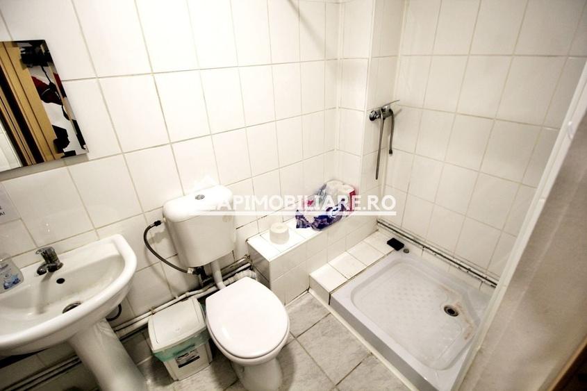 Spațiu comercial, de 70 mp, în Gheorghe Doja