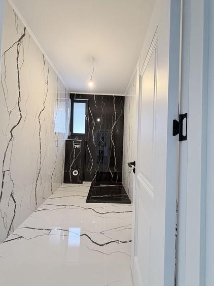 Casă cu 2 camere în Central