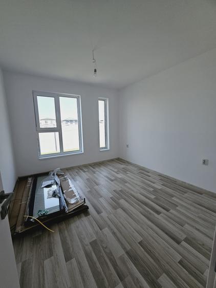 Casă individuală cu 3 camere cu Teren 320 Mp în Berceni