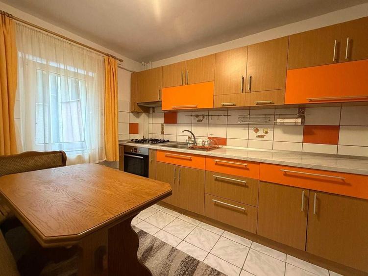 Apartament la PRIMA inchiriere in Obcini, 3 camere decomandate, mobilat/utilat complet, vedere spre parc - 14
