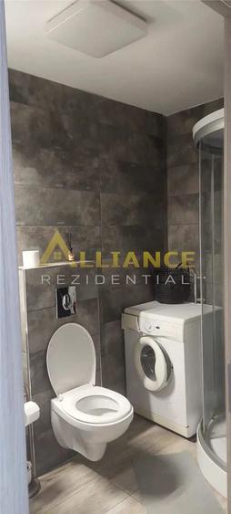 Apartament cu 3 camere decomandat, mobilat în Vitan