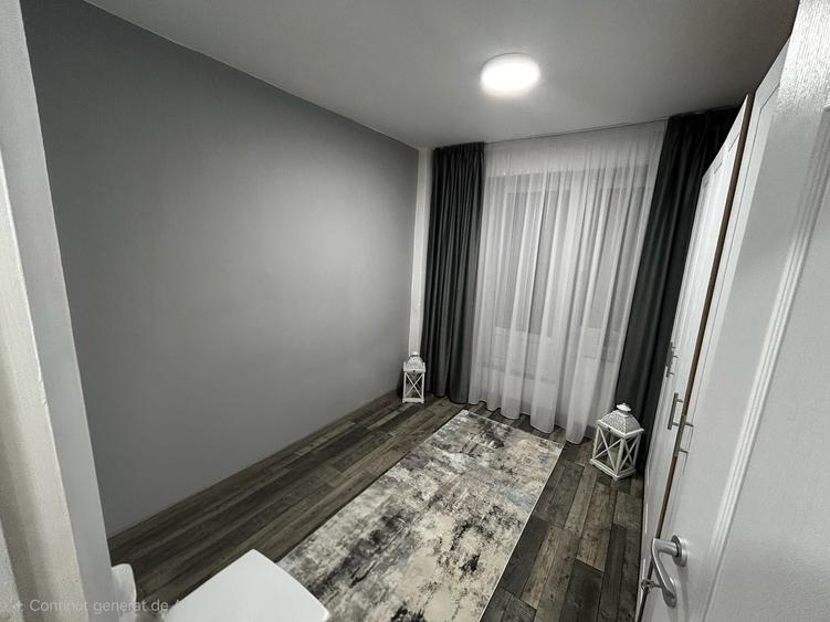 Apartament cu 3 camere decomandat în Bâlc