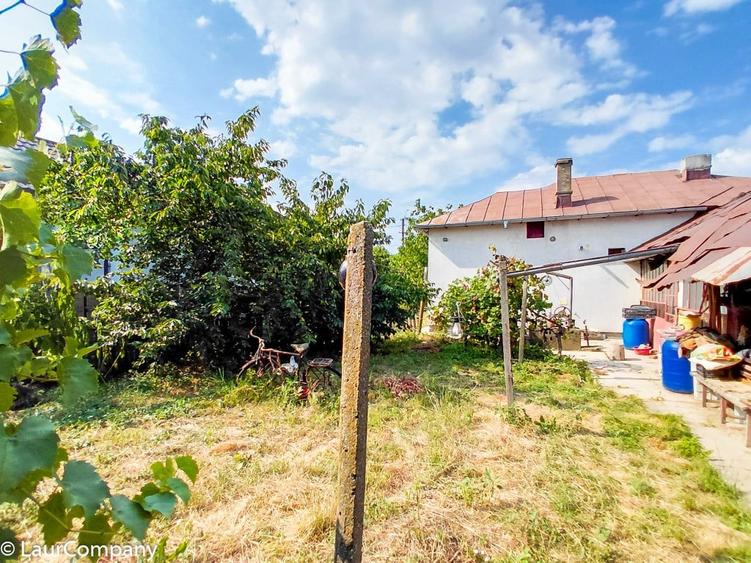 Casă cu 3 camere cu Teren 815 Mp în Vrănești