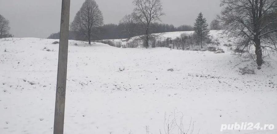Teren în Pârteștii de Jos