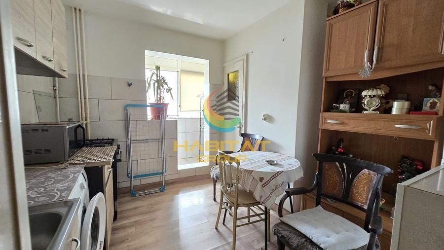 Apartament cu 2 camere decomandat în Berceni