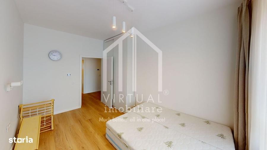 Apartament cu 4 camere în Sud