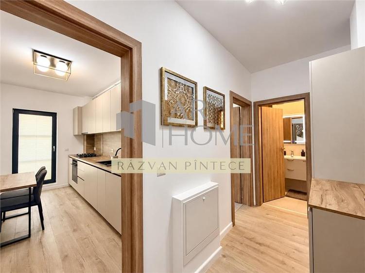 Apartament cu 2 camere decomandat, mobilat în Albert