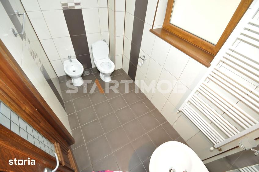 Casă cu 4 camere cu Teren 800 Mp în Cristian