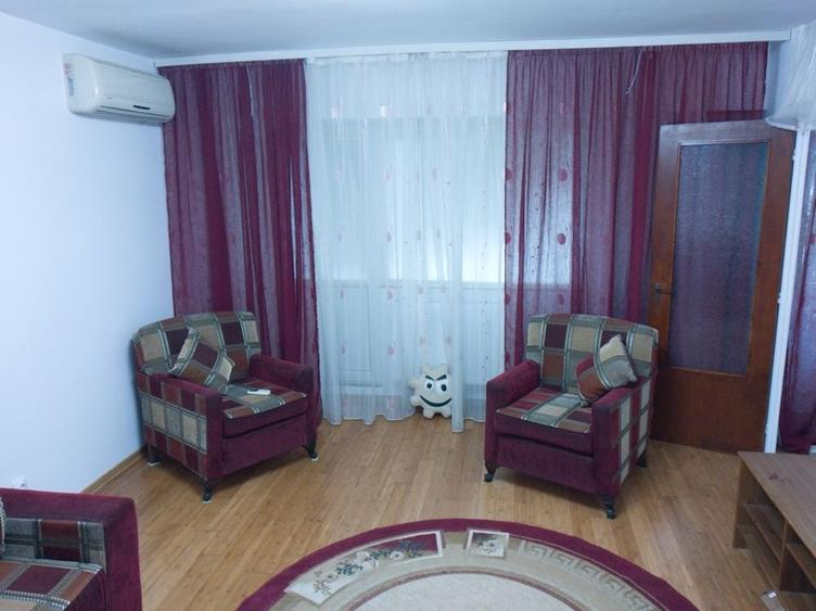 Garsonieră decomandată în Tei