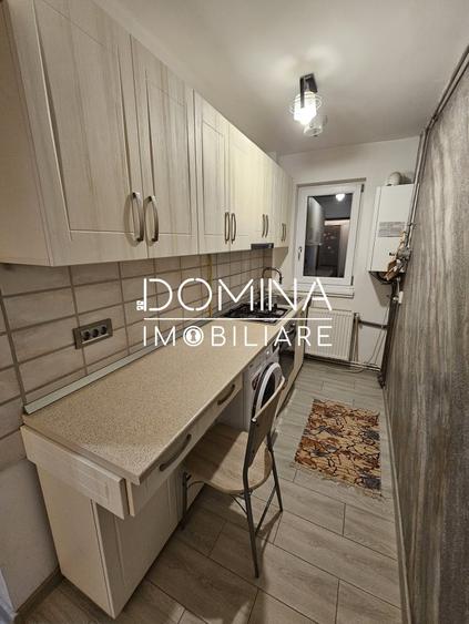 Apartament cu 3 camere semidecomandat, mobilat în 9 Mai