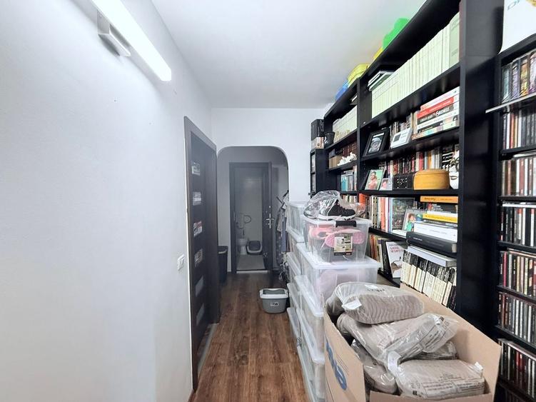 Apartament cu 4 camere decomandat, mobilat în Drumul Taberei