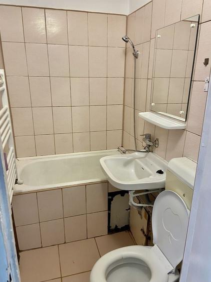 Apartament cu 2 camere în Drumul Carului