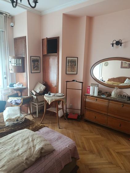 Apartament cu 2 camere semidecomandat în Cișmigiu