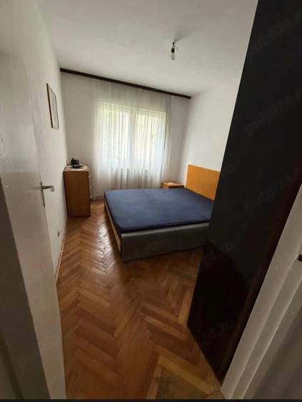 Vand apartament cu 3 camere - 8