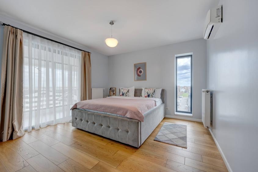 Apartament cu 4 camere semidecomandat, mobilat în Chiajna