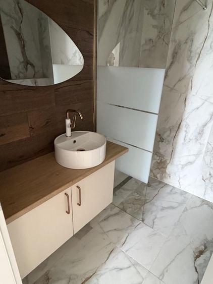 Apartament cu 2 camere în Florești