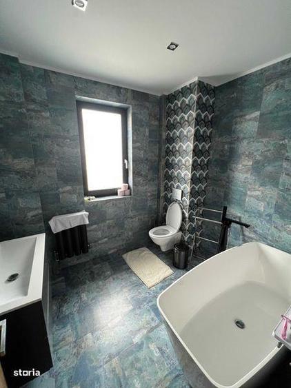 Apartament cu 4 camere în Central