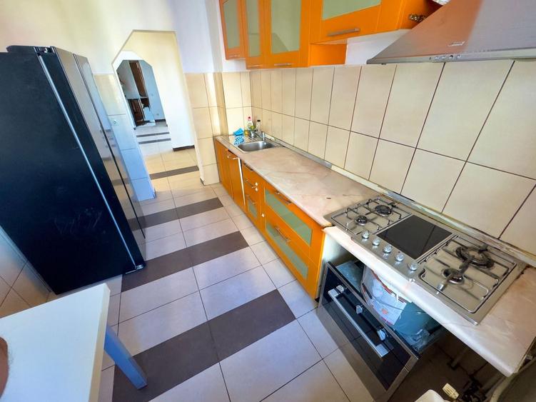 Apartament 3 camere Decomandat | 1 min. metrou Gorjului | Comision 0! - 12