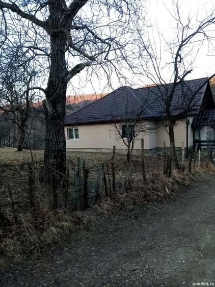 Teren de 1600 mp, în Lunca (Moroeni)
