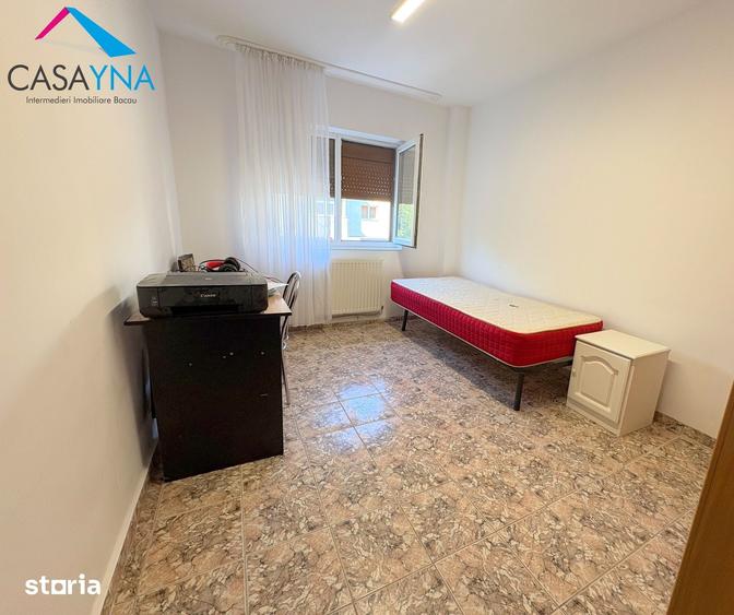 Apartament cu 3 camere decomandat în Mioriței