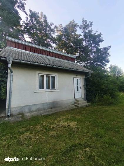 Casa individuala, 3500mp teren, zona Negostina, Siret - 3